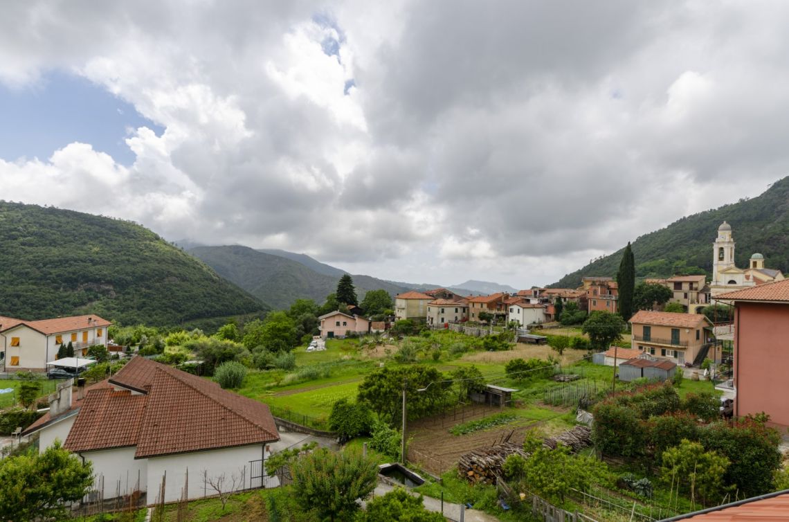 751 | Castiglione Chiavarese - Ville - Tigullio